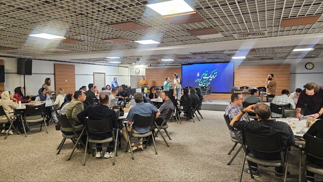 روز تیم‌سازی به سبک راچونه: ترکیب «هوش سیاه» و «اسپورتیکا» برای تفکر خلاق و نشاط سازمانی در مبین نت